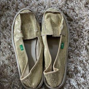 Gold sequin sanuks